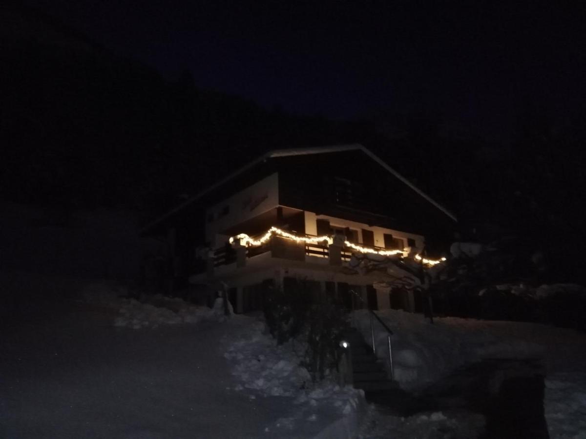 Chalet Waldrand Inden Ngoại thất bức ảnh